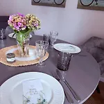 Wilhelmines Hafenliebe Am Park Mit Balkon, Netflix, & Privatparkplatz Apartamento